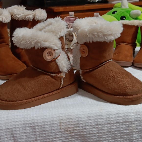 WEE STEP Sherpa faux suede Ankle Boots, sz. 9 youth girls - Picture 10 of 11